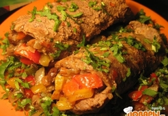 Рулеты из говядины с овощами