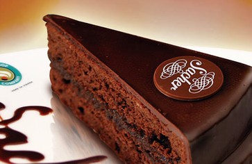 «Захер» или.. «Захер» - история знаменитого десерта