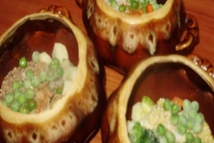 Шаг 2: Начинаем с горшочков с ячкой. …