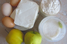 Шаг 1: Берем творог , добавляем взбитые …