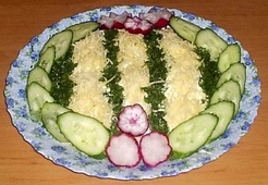 Салат из кальмаров и ветчины