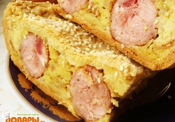 Рецепт: Тюрингский торт из жаренных колбасок