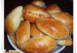 Рецепт: Пироги с куриными сердечками и шампиньонами