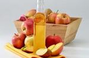 Чудесные свойства яблочного уксуса