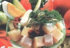 Салат с цыпленком