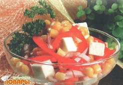 Салат из брынзы с кукурузой и колбасой