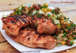 Рецепт: Куриное филе с овощным салатом