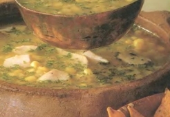 Острый куриный суп с чилли