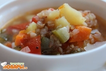 Шаг 5: Разливаем суп по тарелкам, Украшаем …