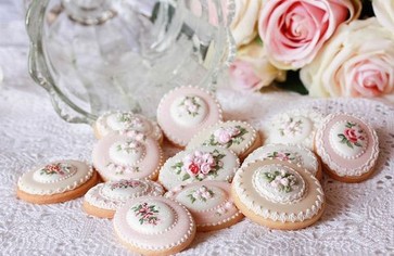 Что такое королевская глазурь (айсинг) и что с ней можно делать