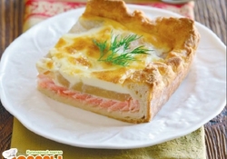 Рецепт: Пирог с копченым лососем и грушами