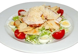 Рецепт: Салат «Цезарь по-украински» 