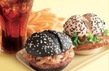 МакИНЬ и МакЯНЬ: новый бренд от Макдональдс для китайского рынка