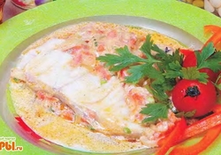 Рецепт: Рыба, тушенная с вином и яблоками