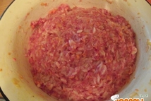 Шаг 15: тщательно перемешиваем.