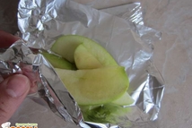 Шаг 5: Фольгу заворачиваем и кладем в …