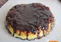 Рецепт: Сливовый торт, приготовленный в мультиварке