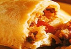 Пирожки из полуслоеного теста