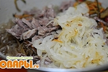 Шаг 5: Разогреть сковороду, налить в нее …