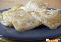 Рецепт: Тыквенные равиоли с куриным фаршем