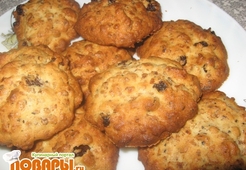 Печенье с овсяными хлопьями и изюмом