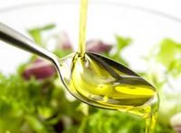 Растительное масло: применение в быту