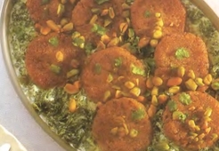 Фалафель со шпинатом и фисташками