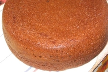 Шаг 8: Пирог получается отменный! На всякий …