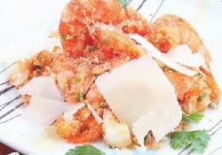 Рецепт: Креветки с пармезаном