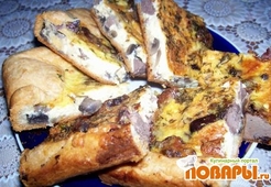 Пирог с куриной печенью