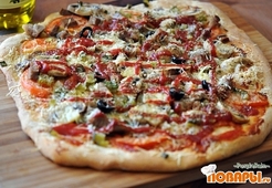 Пицца на сырном тесте