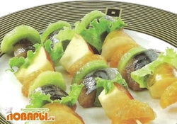 Рецепт: Шашлычки из копченой рыбы