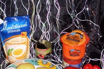 Шаг 1: 1 слой – рыбные консервы, …