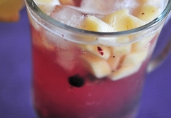 Яблочно-смородиновый лимонад