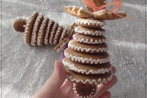 Шаг 2: Вырезать выемками, или по картонному …