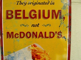 Статья: Бельгиец нашел в пакете из фастфуда 15 тысяч евро