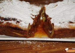 Рецепт: Пирог с абрикосовым вареньем