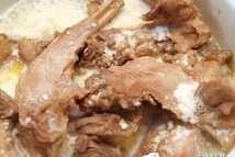 Шаг 3: Сложить в казанок или кастрюлю …