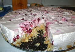 Торт "Вишня + клюква"