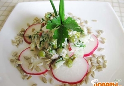 Рецепт: Летний салат с тунцом