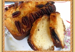 Кекс с орехами пекан и кленовым сиропом