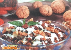 Рецепт: Салат из сухофруктов