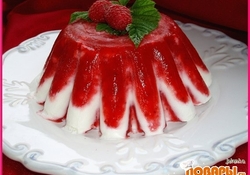 Рецепт: Клубнично-творожный десерт