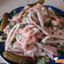 Салат с креветками и кальмарами