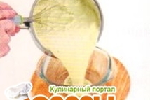 Шаг 4: Подавать мороженое, украсив листочками мяты …