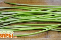 Шаг 1: Так выглядят чесночные дудки