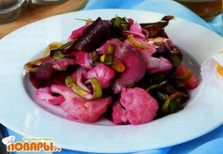 Салат с сельдью по-норвежски  