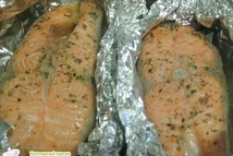 Шаг 3: Завернуть стейки в фольгу и …