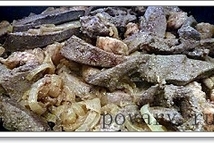 Шаг 2: Когда лук приобрел золотистый цвет …