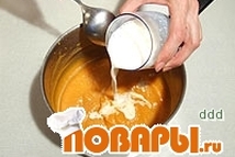 Шаг 8: Добавьте в пюре сливки, соль, …